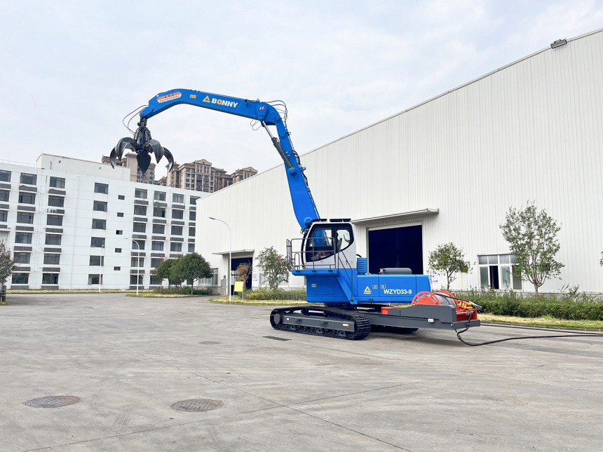 抓鋼機(jī).png 抓鋼機(jī).png